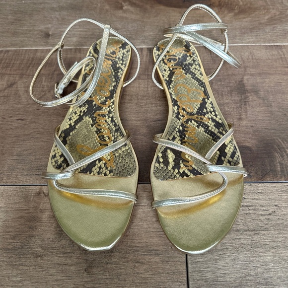 Sam Edelman Womens Ellina Gold Leather Strappy Flat Open Toe Sandal Sz 8.5 NEW - Picture 2 of 6